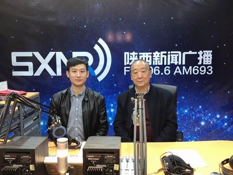 商南县退休干部李邦印做客陕西新闻广播电台“我看改革开放40周年” 系列访谈(图1)