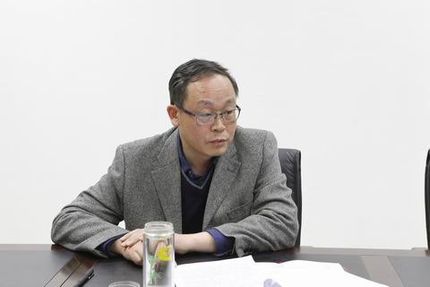 省委老干部局召开《一抓到底正风纪》专题学习会(图3)