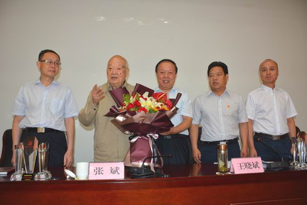 省委老干部局举办庆“七一”主题党日活动(图2)